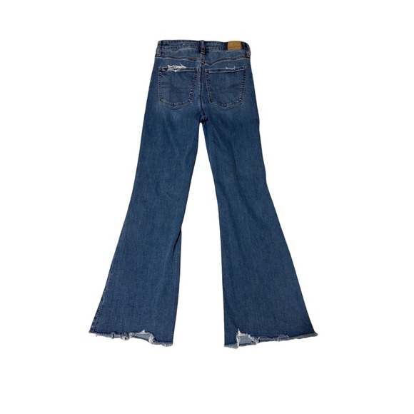 American Eagle Women's Size 4 Super High Rise Flare Blue Jeans Ripped Frayed - Picture 2 of 8